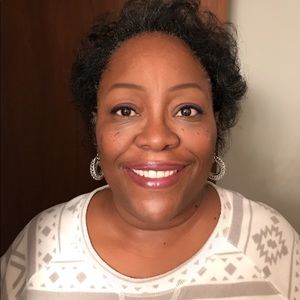 Meet your Posher, Carla